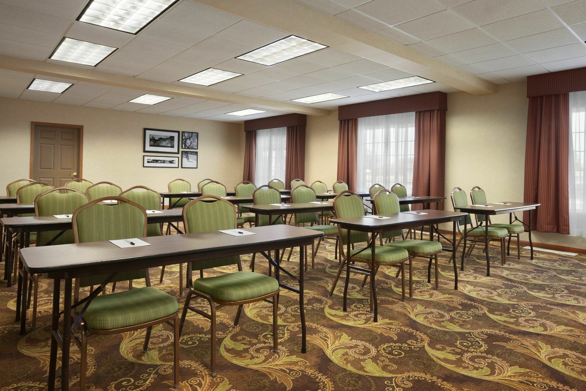 Country Inn & Suites By Radisson, Cedar Falls, Ia Luaran gambar